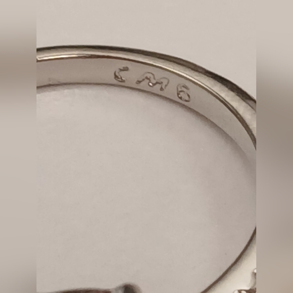 Nwot Heart-Shaped Pink Stone 18k White Gold Plated Valentines Ring Size 6 - Picture 7 of 8